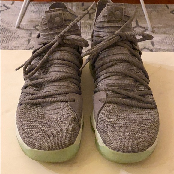 Nike KD 10 Cool Grey Igloo - Picture 2 of 6